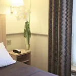 Hotel Apollinaire 3*
