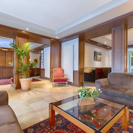 Hotel Apollinaire Parigi