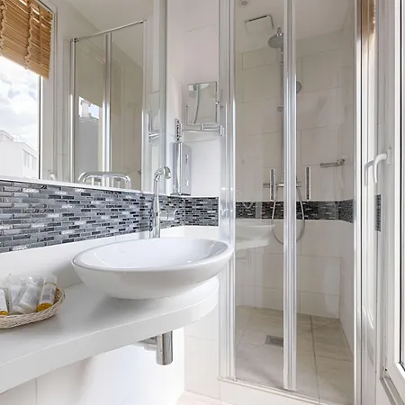 Hotel Apollinaire 3*