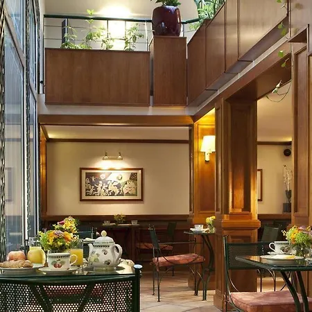 Apollinaire Hotel Parigi