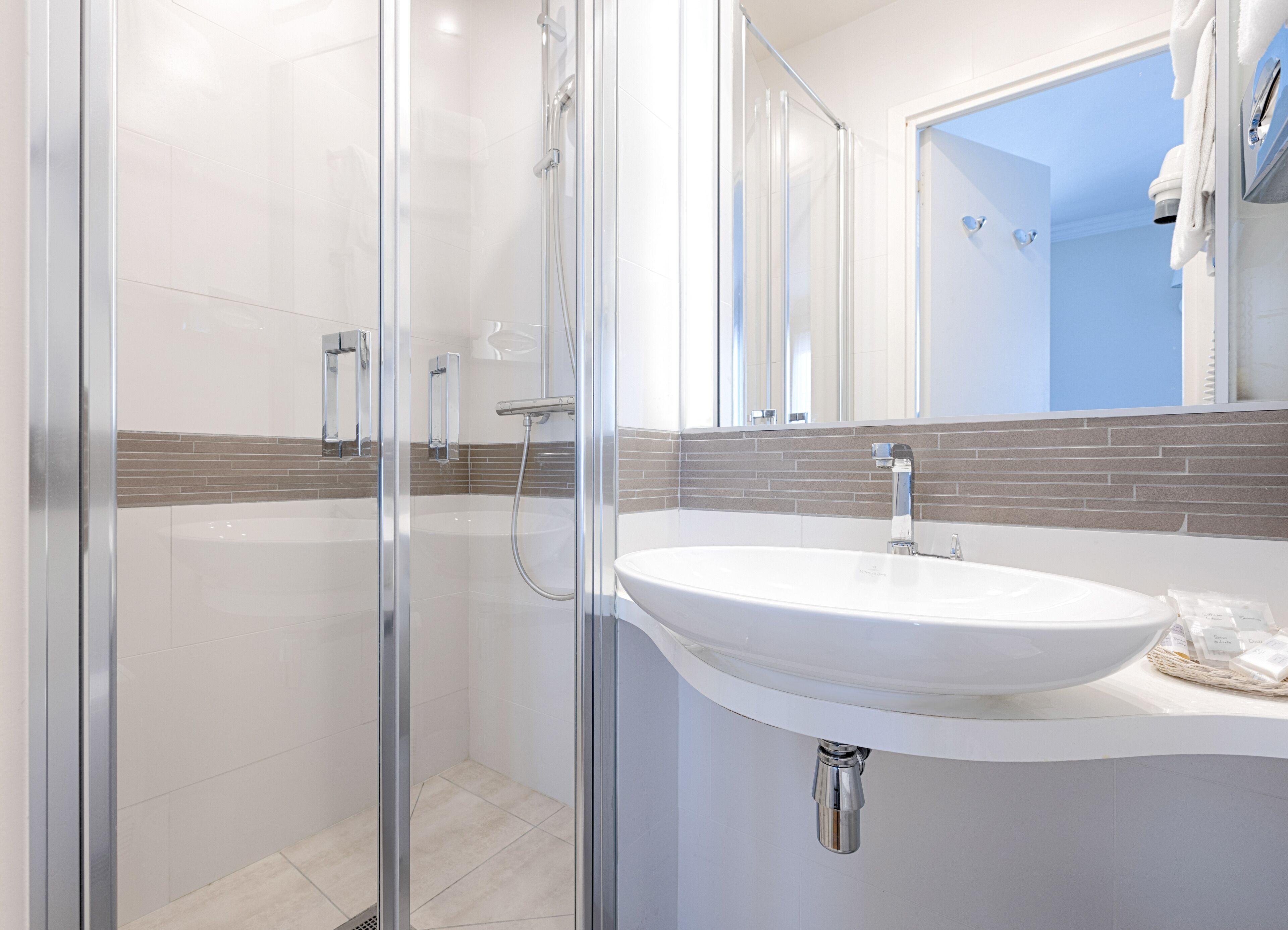 Hotel Apollinaire 3*